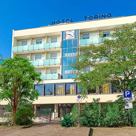 Torino ホテル