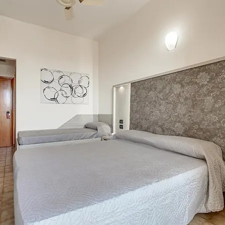 Torino 3*